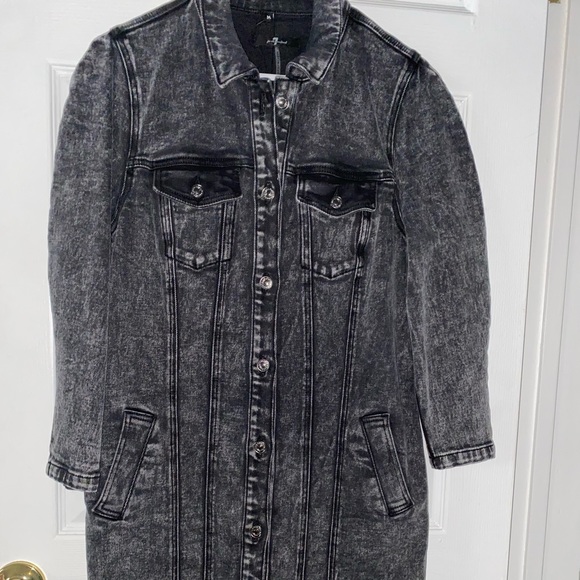 7 For All Mankind - Picture 4 of 6